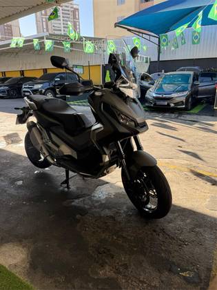 HONDA X-ADV 